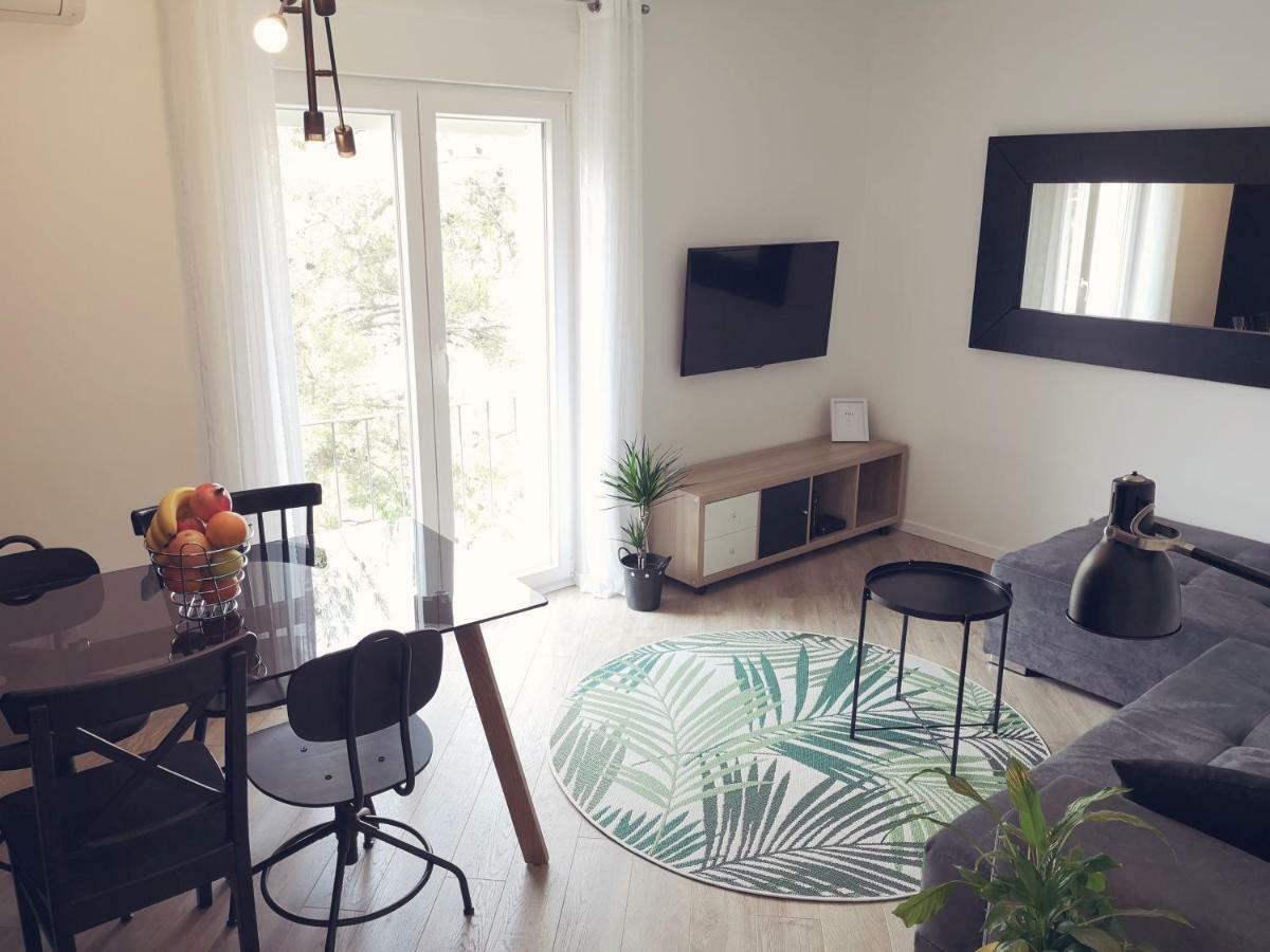 Gervais Apartment *